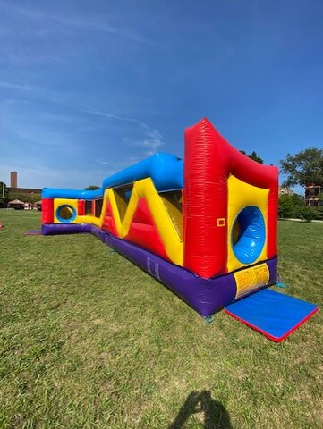 inflatable obstacle course rental in Chicago